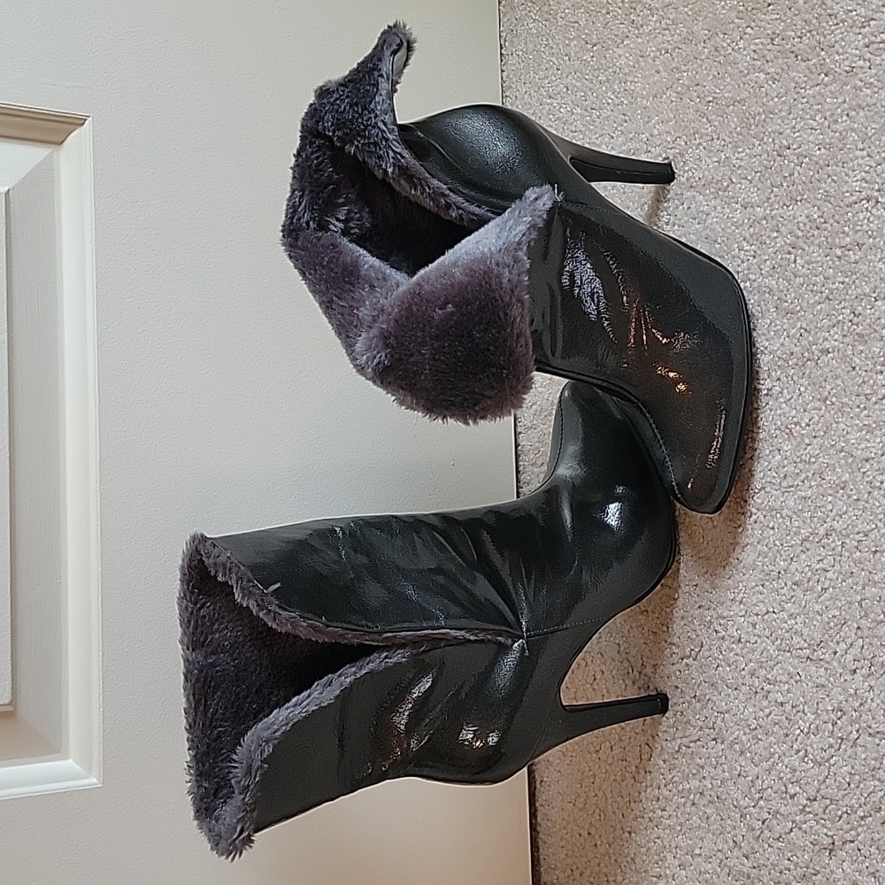 Convertible fur boots